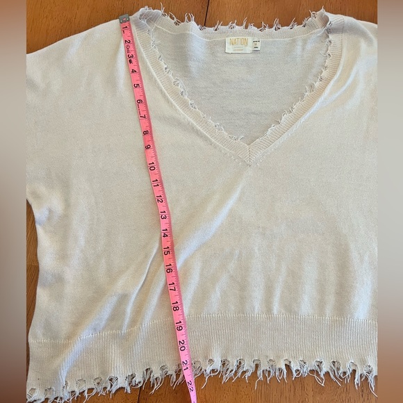 Nation LTD Jolie Cropped Frayed Sweater Medium - Picture 13 of 15